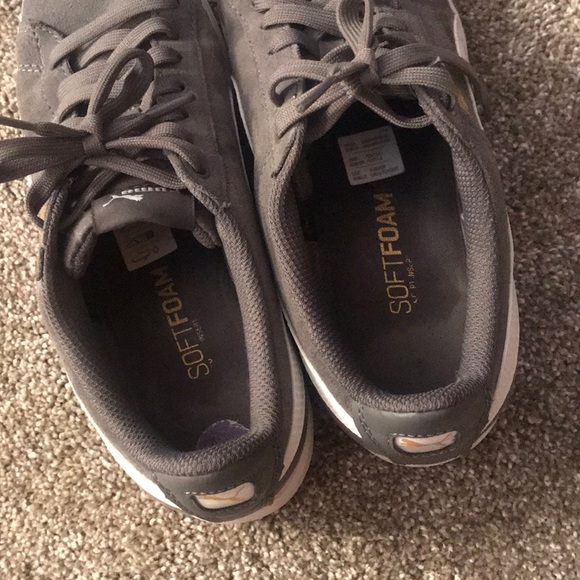 Puma shoes - Picture 3 of 3